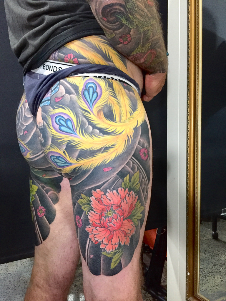 amazing buttock thigh japanese tattoo